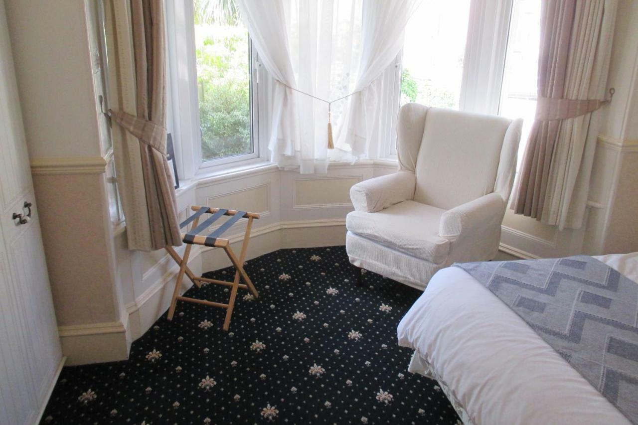 Crown Lodge Торки Экстерьер фото